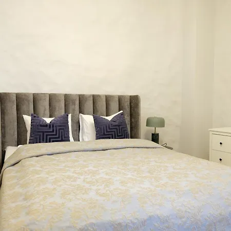 Lejlighed 2br With Sauna Pikk Street *